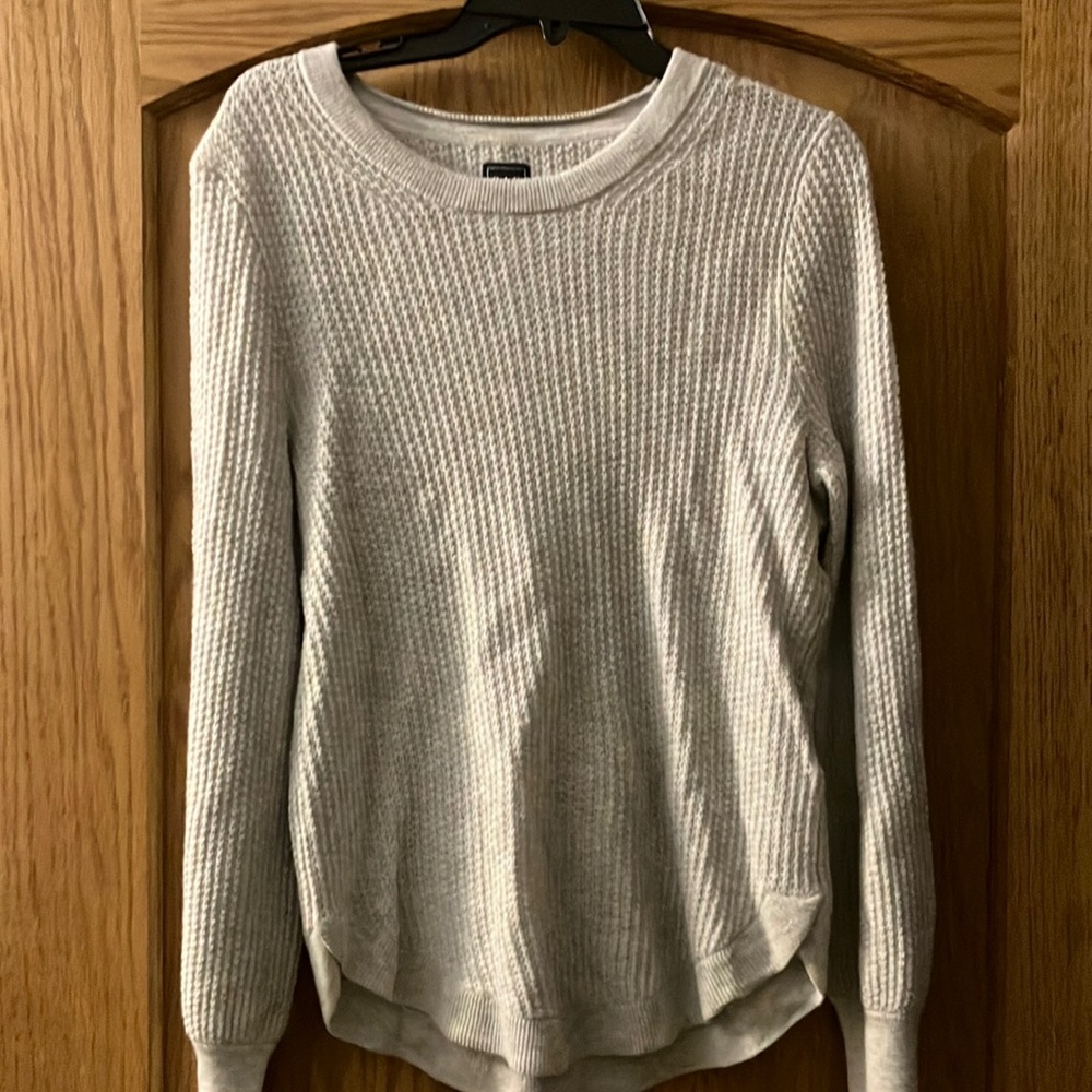 Like new GAP lightweight sweater - Picture 1 of 4